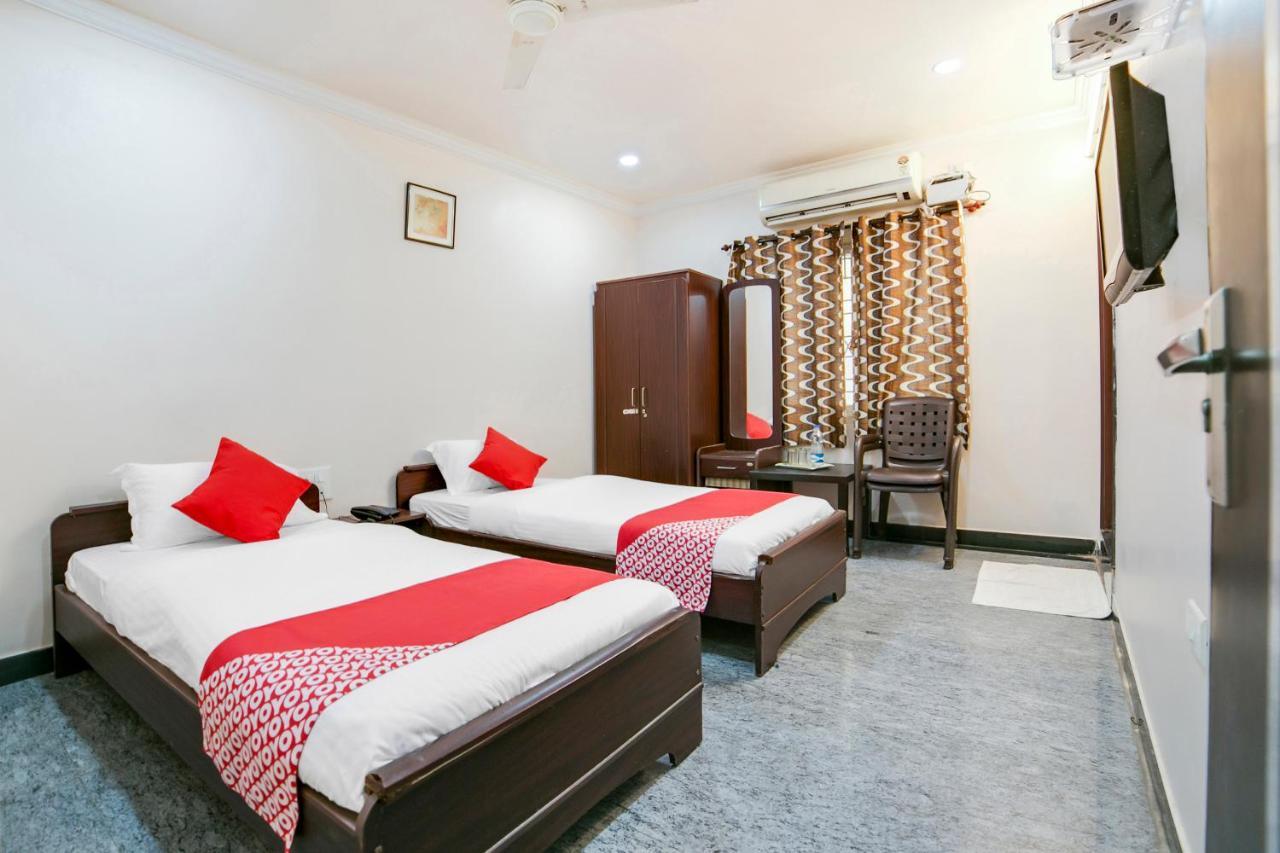 Oyo 14178 Hotel Sea City Visakhapatnam Exterior photo