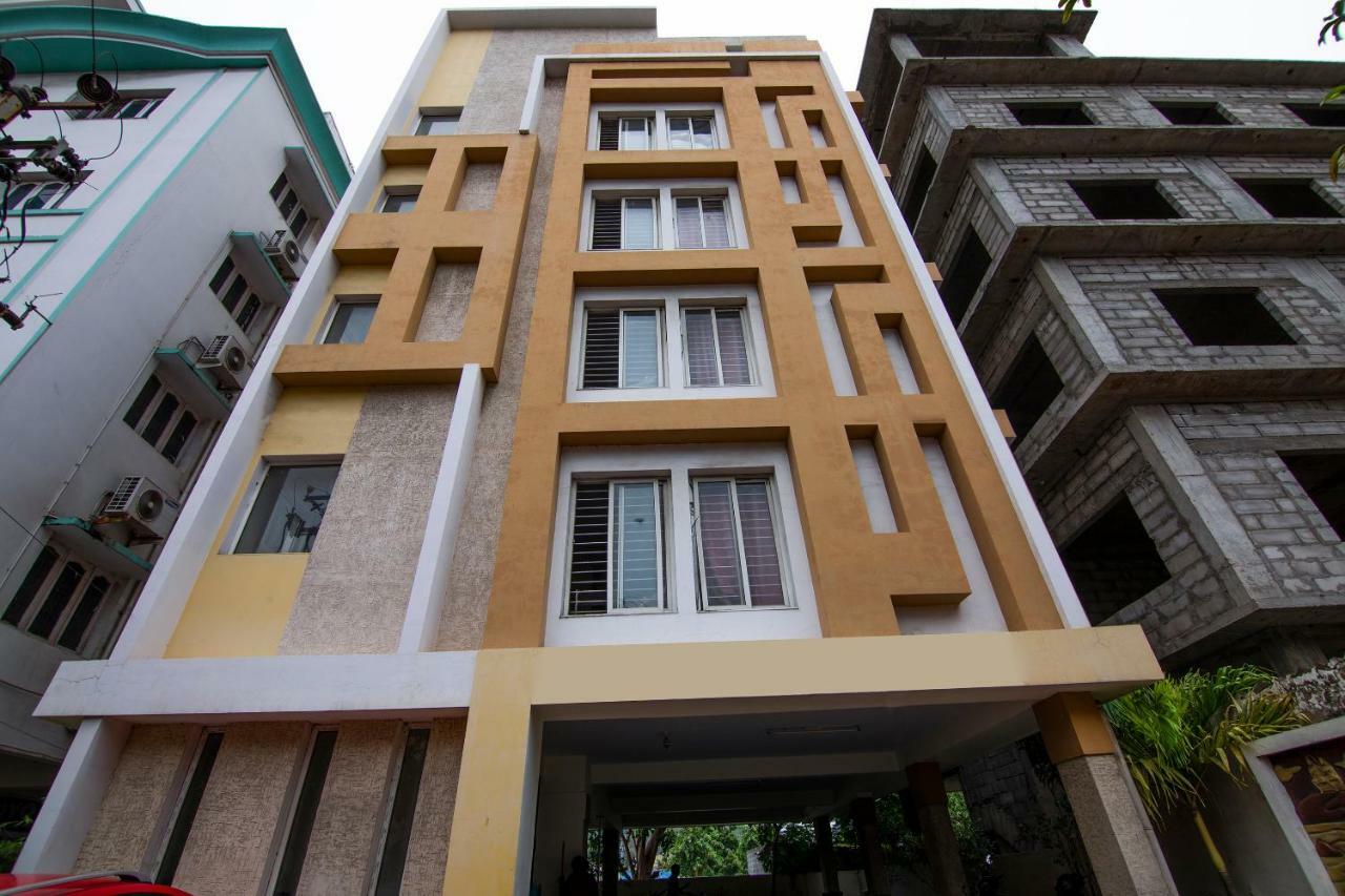 Oyo 14178 Hotel Sea City Visakhapatnam Exterior photo